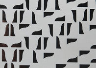 Mouillez insonorisant géométrique de relief de papier peint démontable moderne non-tissé